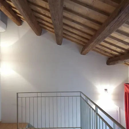 Bed & Breakfast Honey 4*