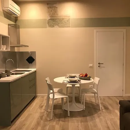 Honey Oda ve Kahvaltı Ferrara