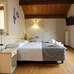 Honey 4* Ferrara