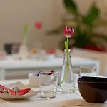 Honey Bed & Breakfast 4*
