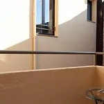 Honey Bed & Breakfast 4*