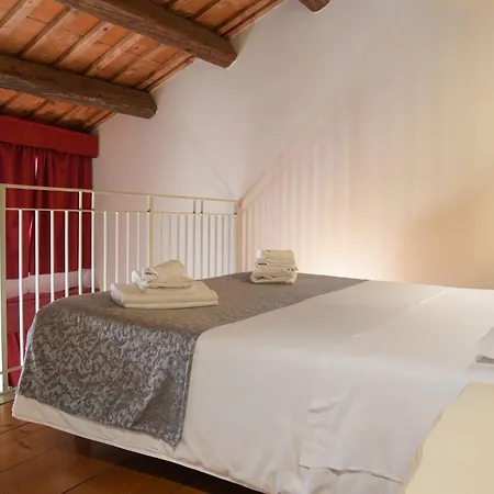 Honey 4* Ferrara