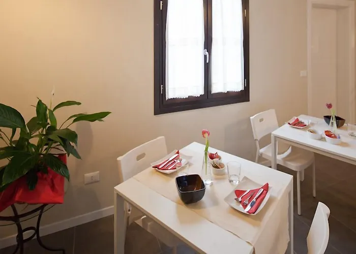 Honey Nocleg ze śniadaniem