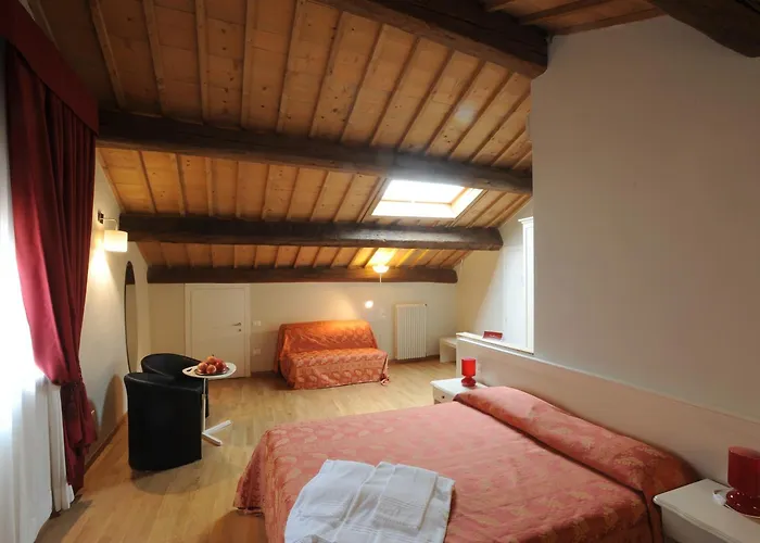 Bed & Breakfast Honey 4*